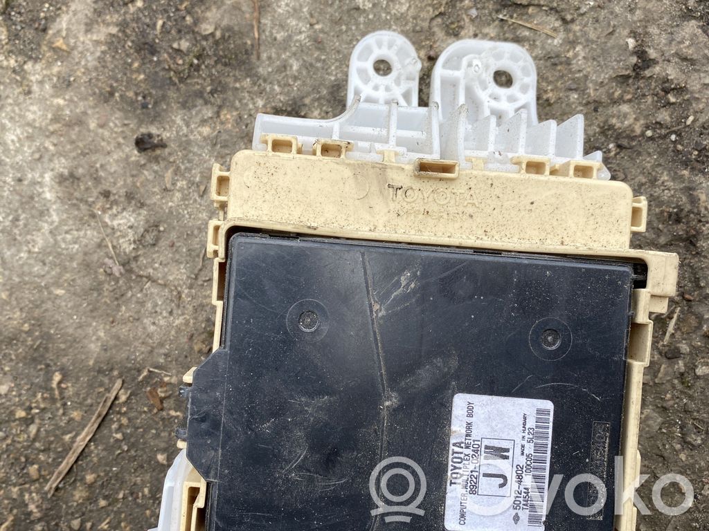 Toyota Corolla E160 E170 Saugiklių blokas 