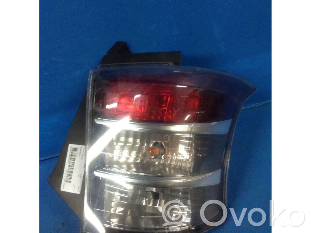 Toyota iQ Lampa tylna 