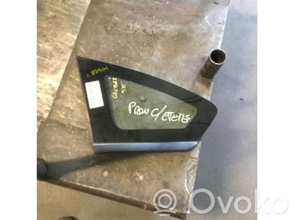 Ventanilla de ventilación de la puerta trasera