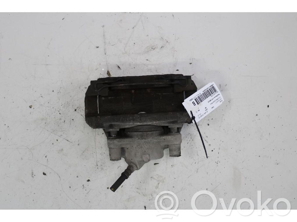 Caliper de freno delantero   951