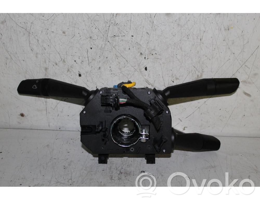 Lancia Ypsilon Light switch 