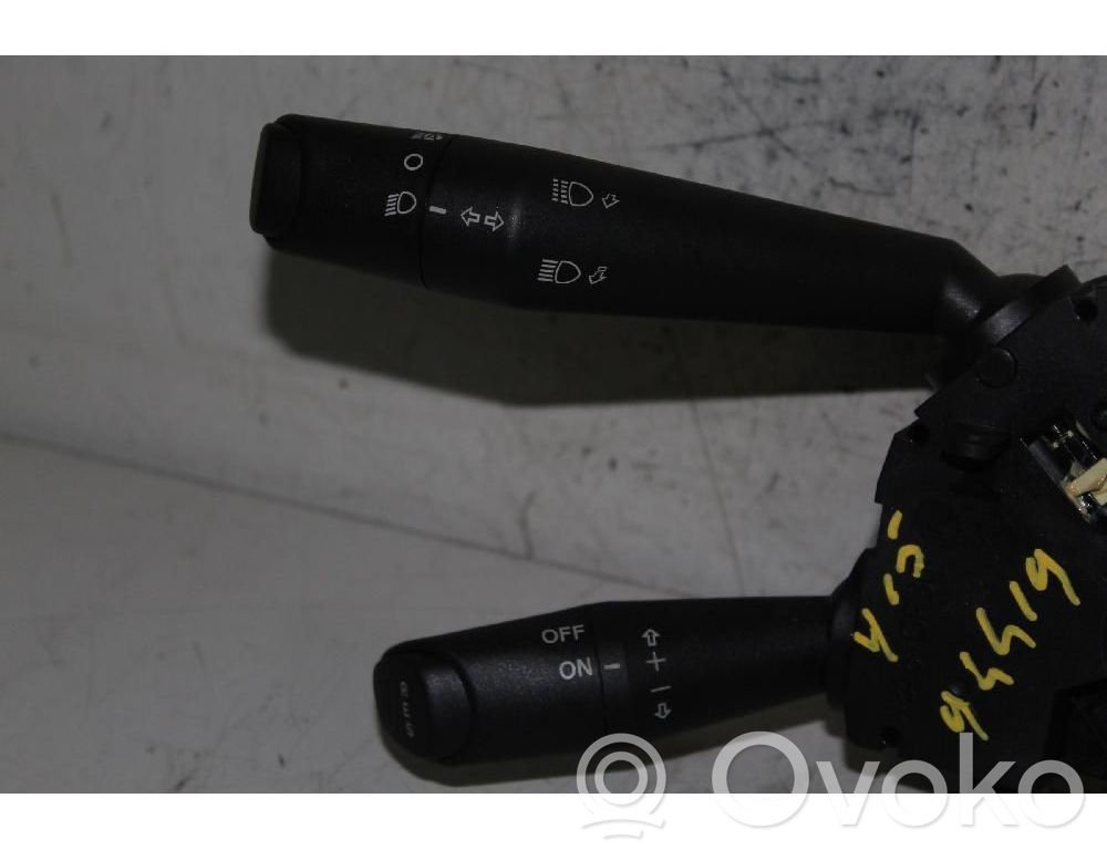 Lancia Ypsilon Interruptor de luz 