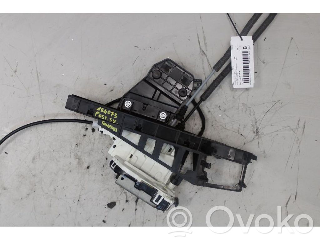 Jeep Compass Zamek drzwi tylnych 