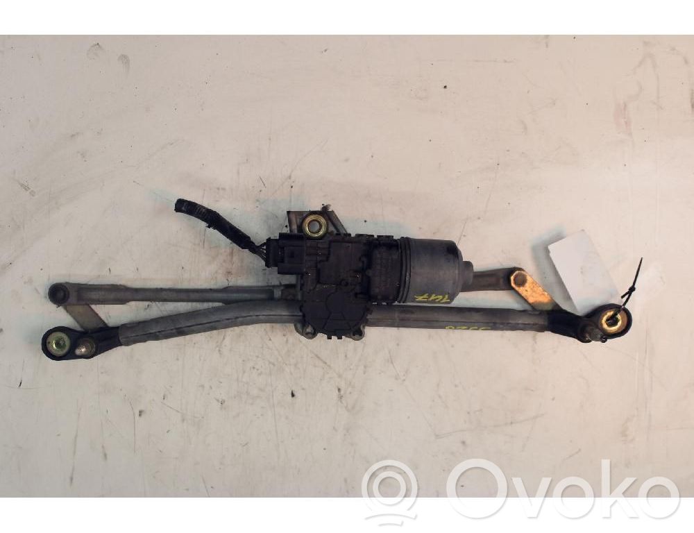 Alfa Romeo 147 Mechanizm i silniczek wycieraczek szyby przedniej / czołowej 
