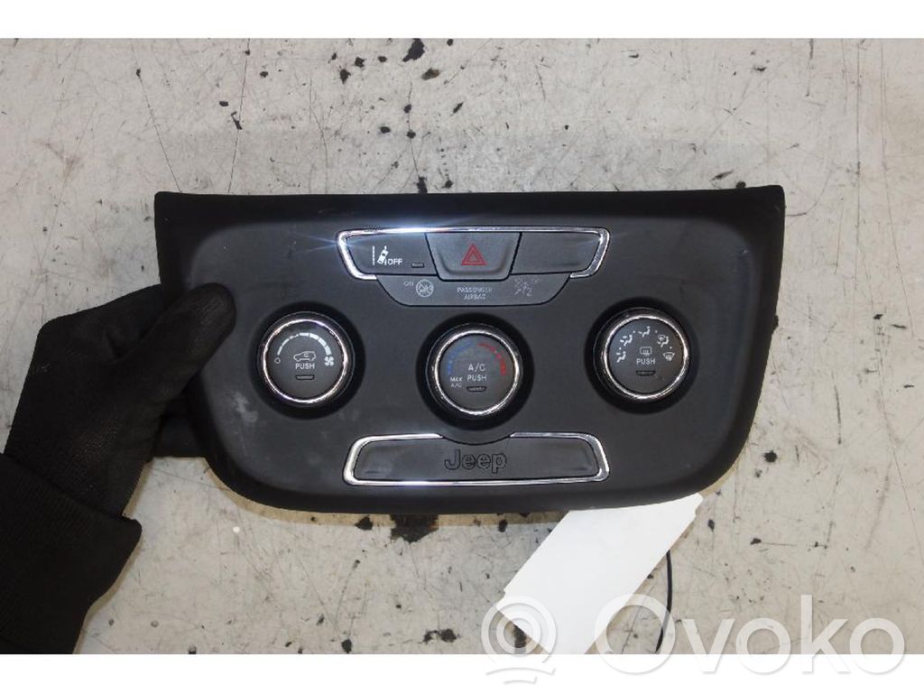 Jeep Compass Climate control unit 