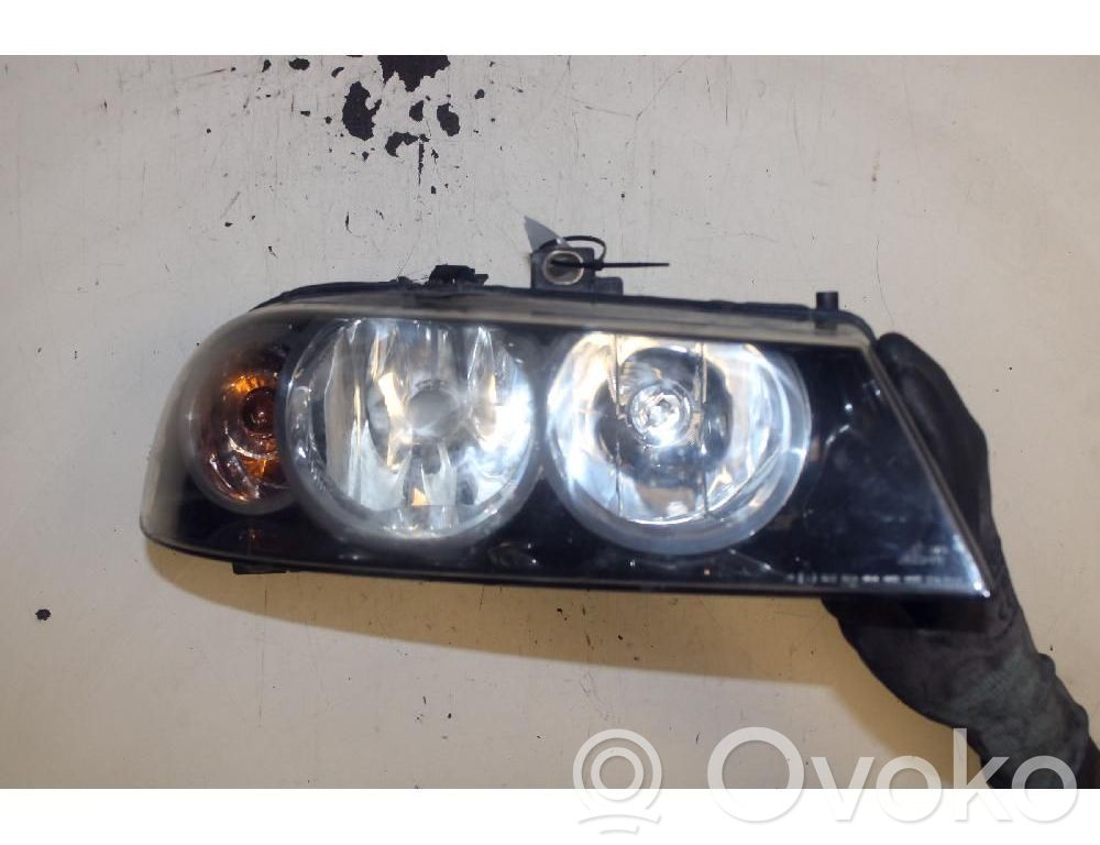 Alfa Romeo 156 Lampa przednia 