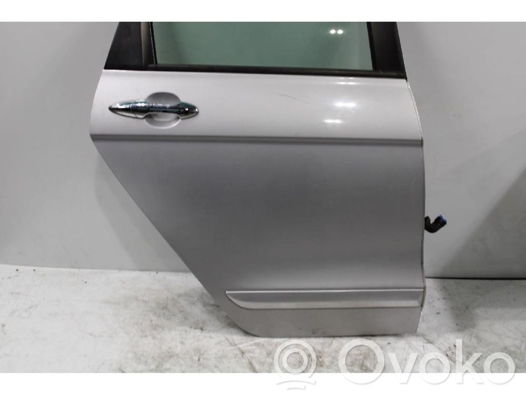 Honda FR-V Puerta trasera 