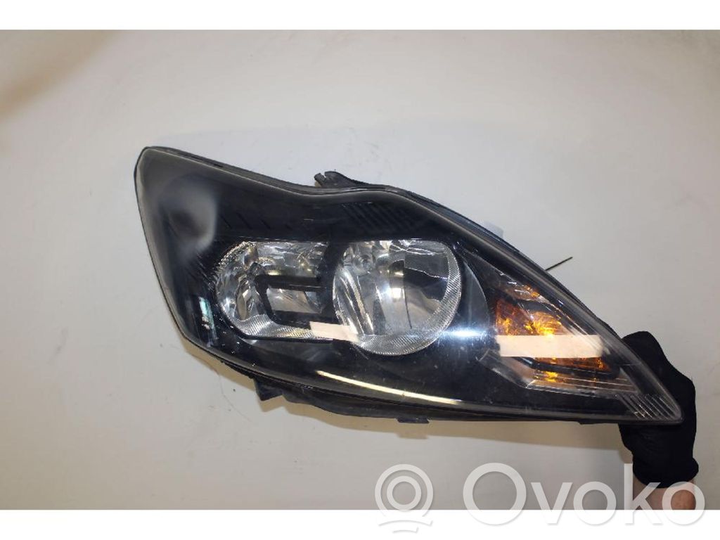 Ford Focus Headlight/headlamp 