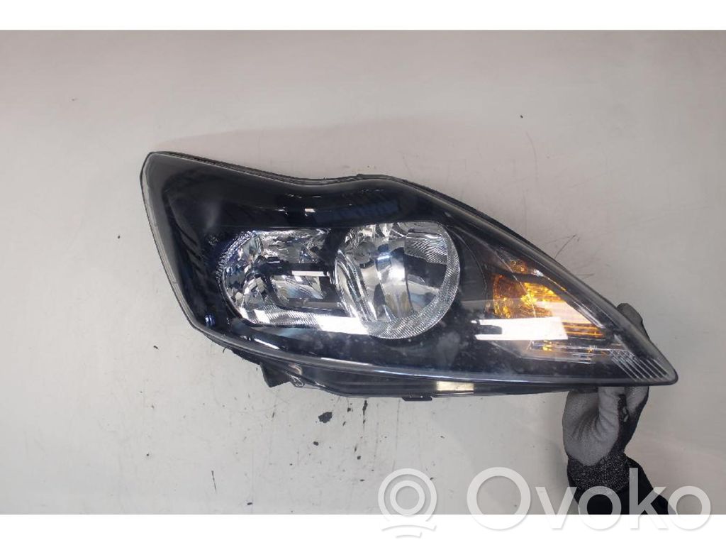Ford Focus Headlight/headlamp 