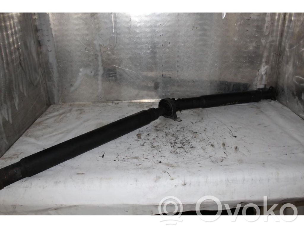Middle center prop shaft