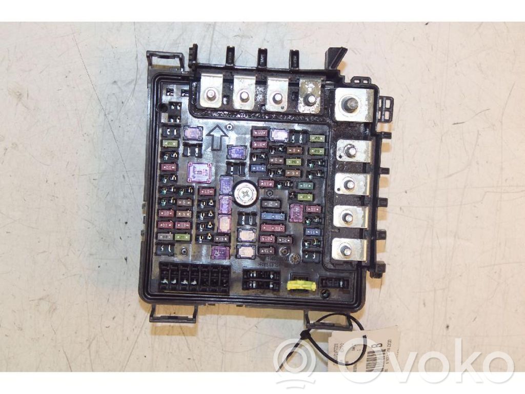 Jeep Compass Fuse module 