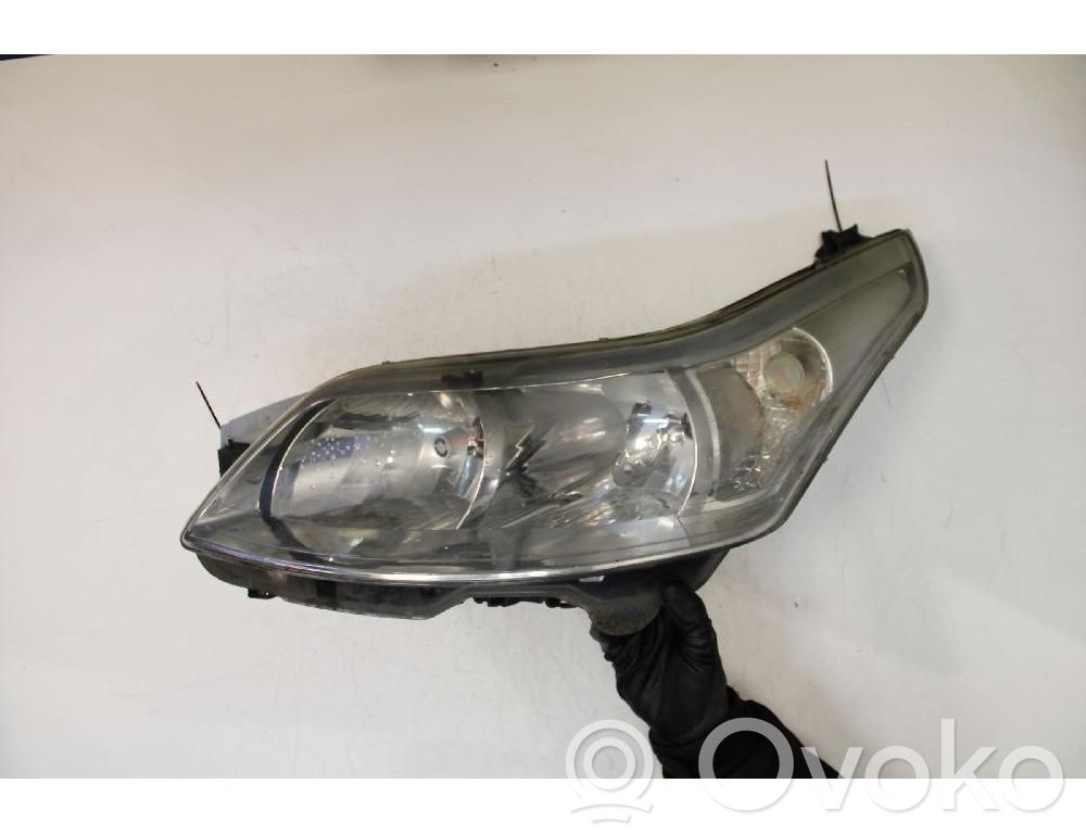 Citroen C4 I Lampa przednia 