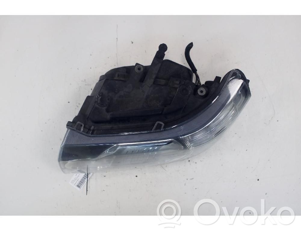 Land Rover Freelander 2 - LR2 Lampa przednia 