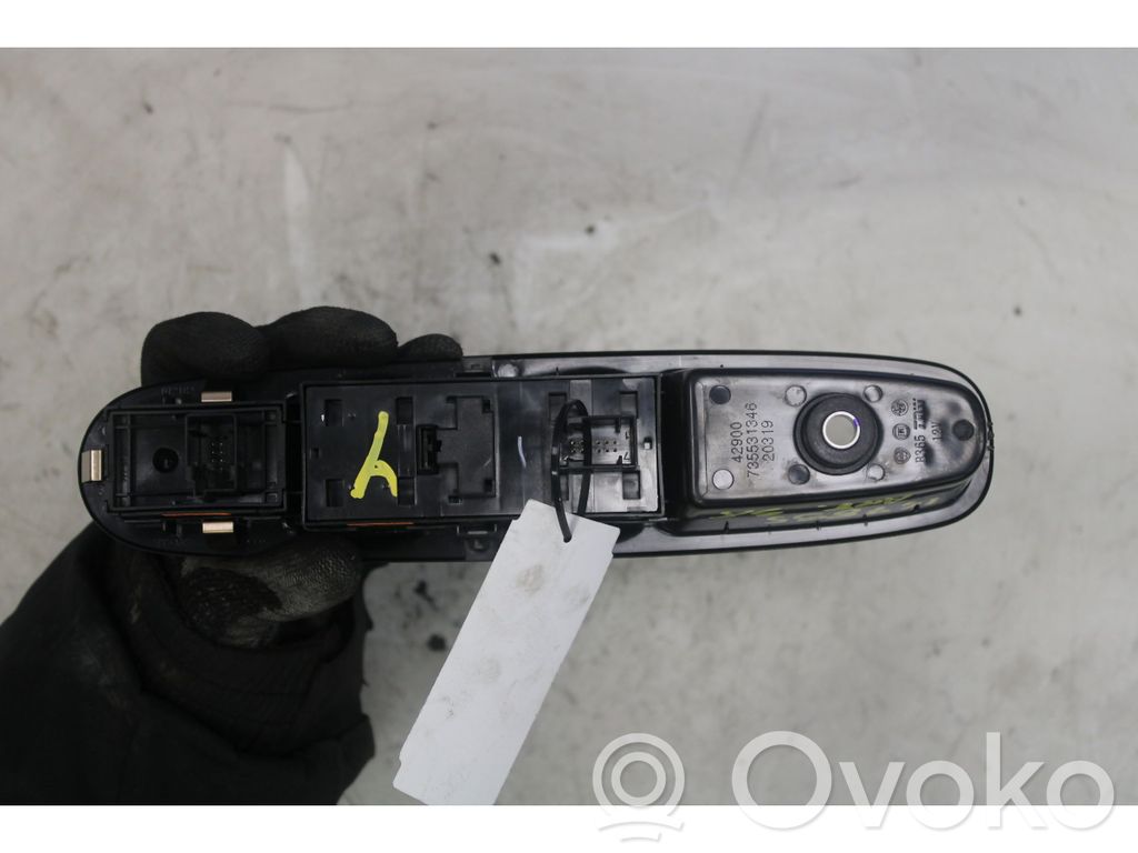 Lancia Ypsilon Interruptor del elevalunas eléctrico