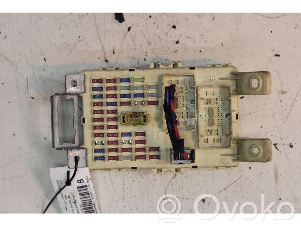 Módulo de fusible   919501Y554