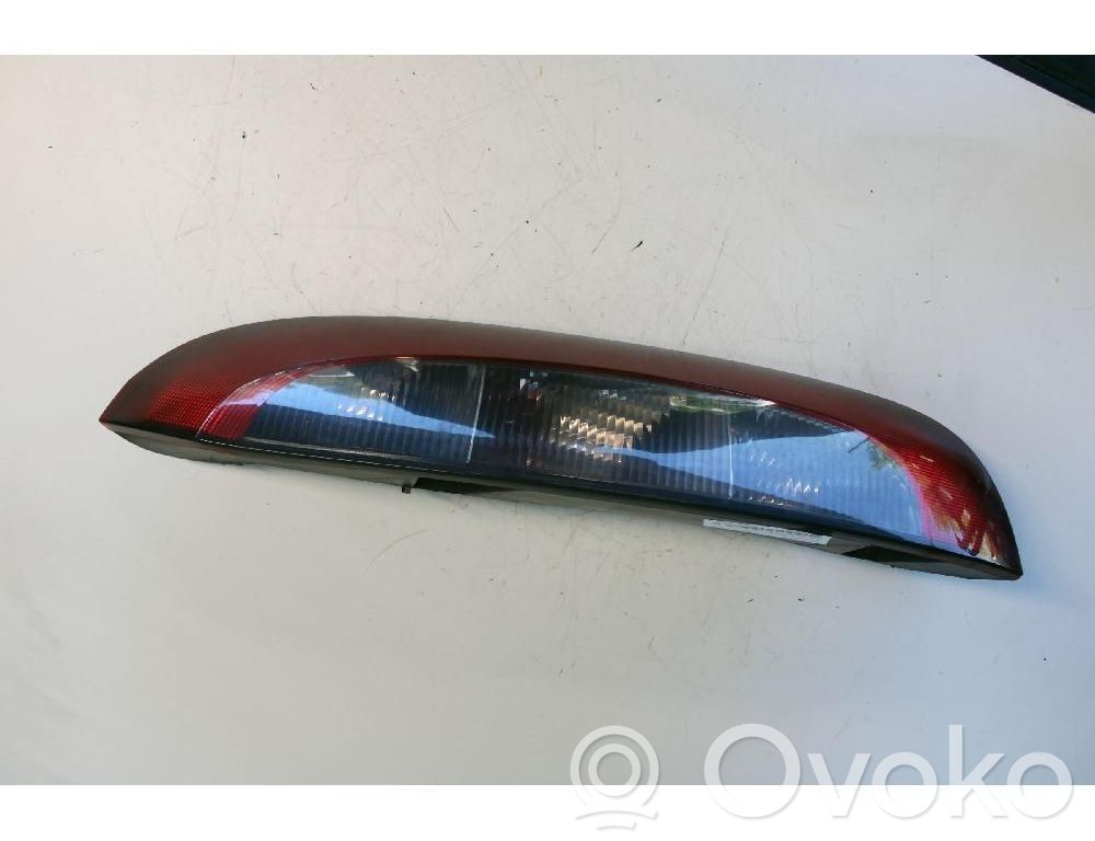 Opel Corsa C Lampă spate în caroserie 