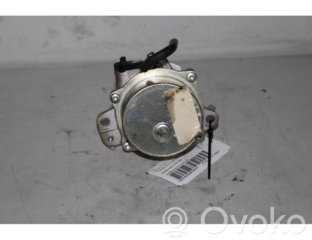 Fiat 500X Pompă vacuum 