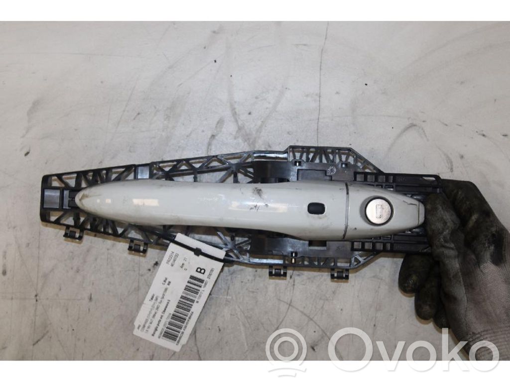 Jeep Compass Manecilla externa puerta delantera 