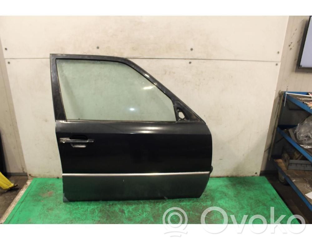 Puerta delantera   A1247202605
