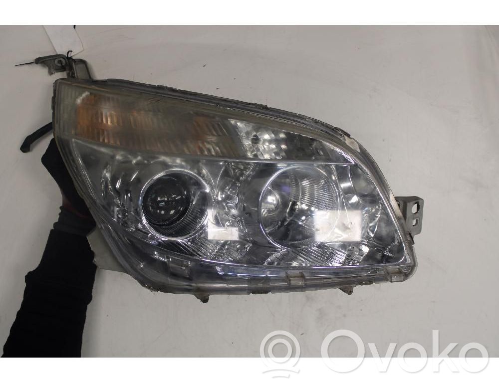 Daihatsu Terios Lampa przednia 