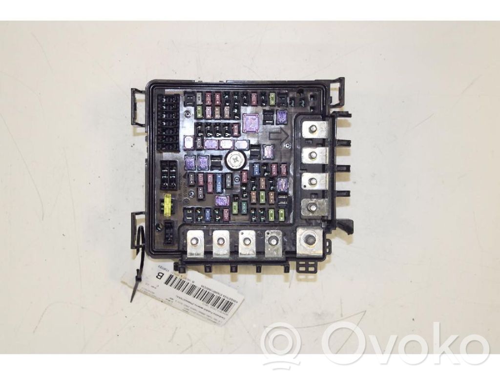 Jeep Compass Fuse module 