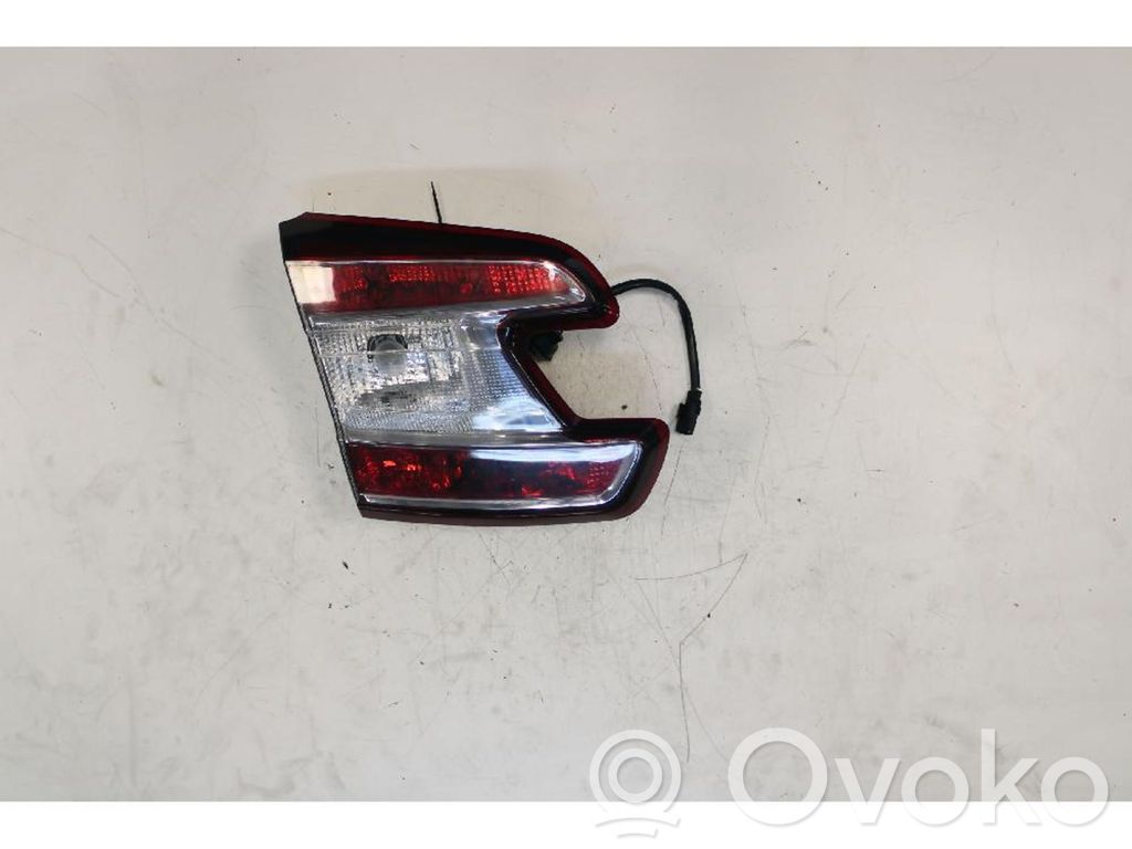Renault Megane III Lampă spate în capacul portbagajului 