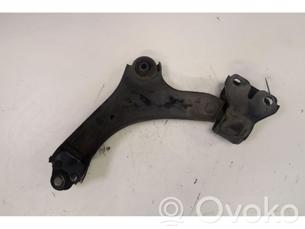 Ford Mondeo MK IV Basculă inferioară față 