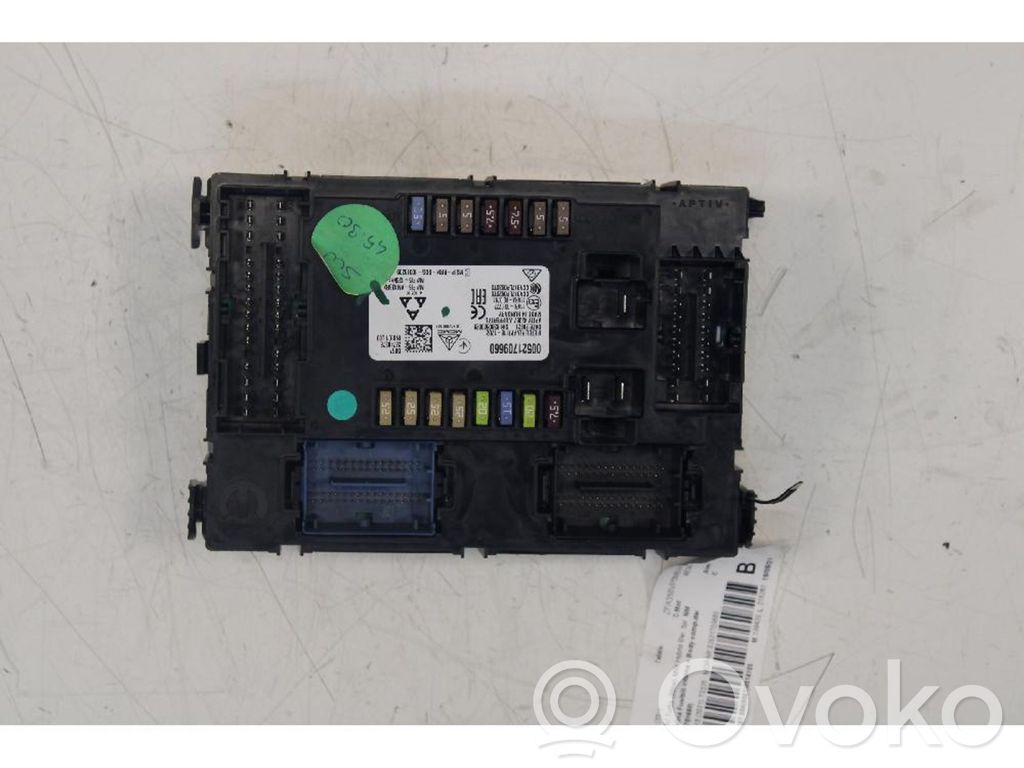 Módulo de fusible   00521709660