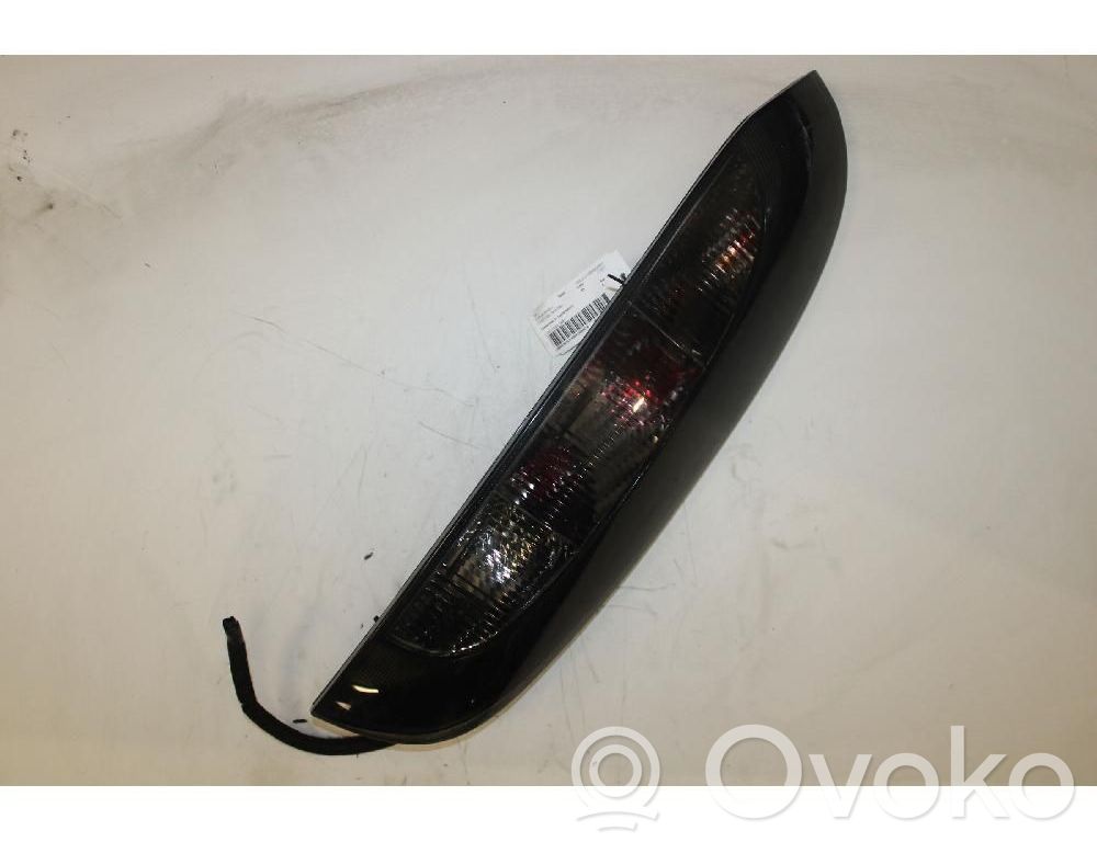 Opel Corsa C Lampă spate în caroserie 