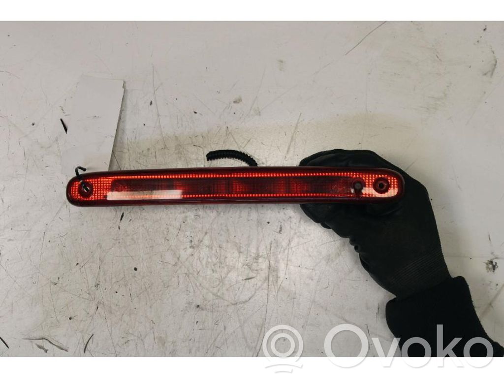 Toyota Aygo AB10 Trzecie światło stop 
