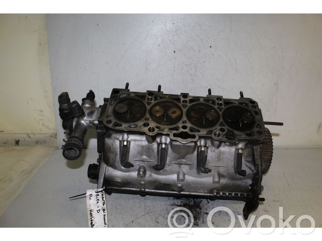 Volkswagen PASSAT B5.5 Głowica silnika 