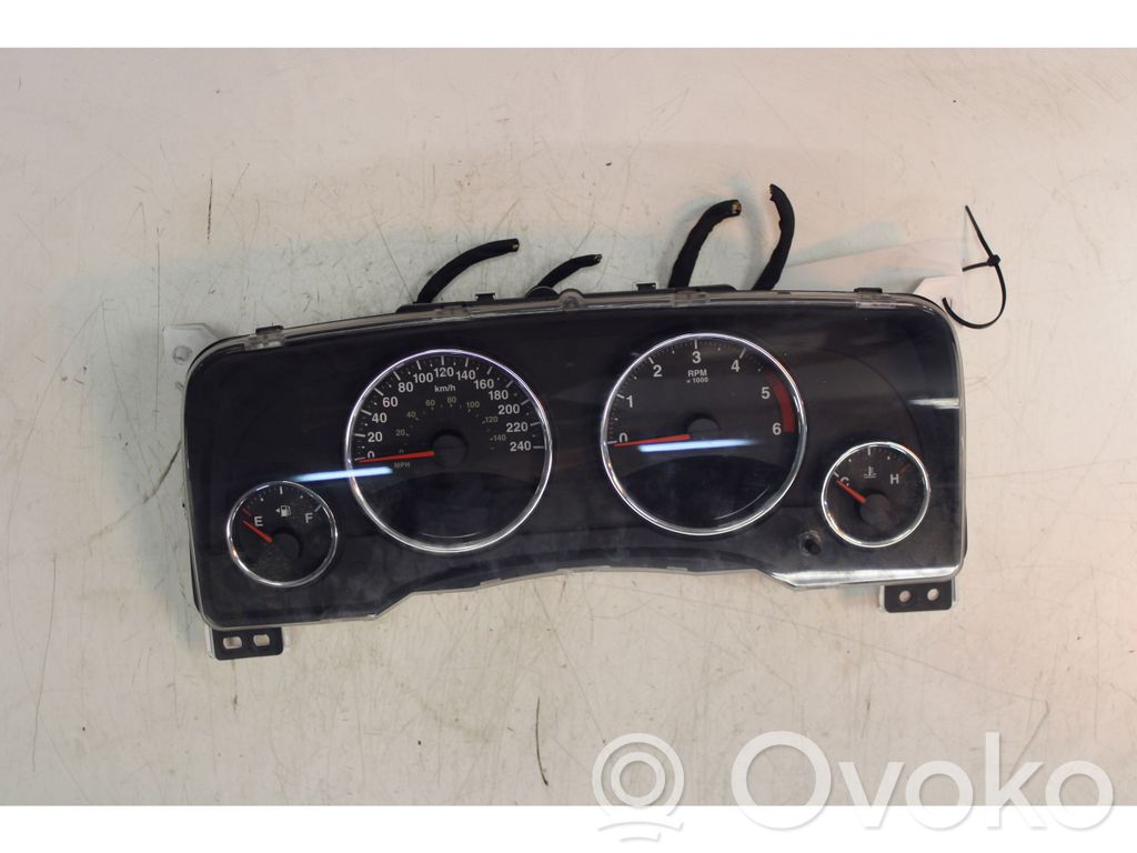 Jeep Compass Spidometrs (instrumentu panelī) 