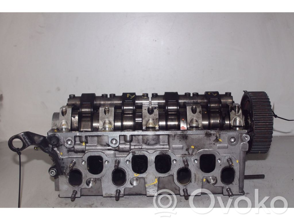 Volkswagen PASSAT B5 Głowica silnika 