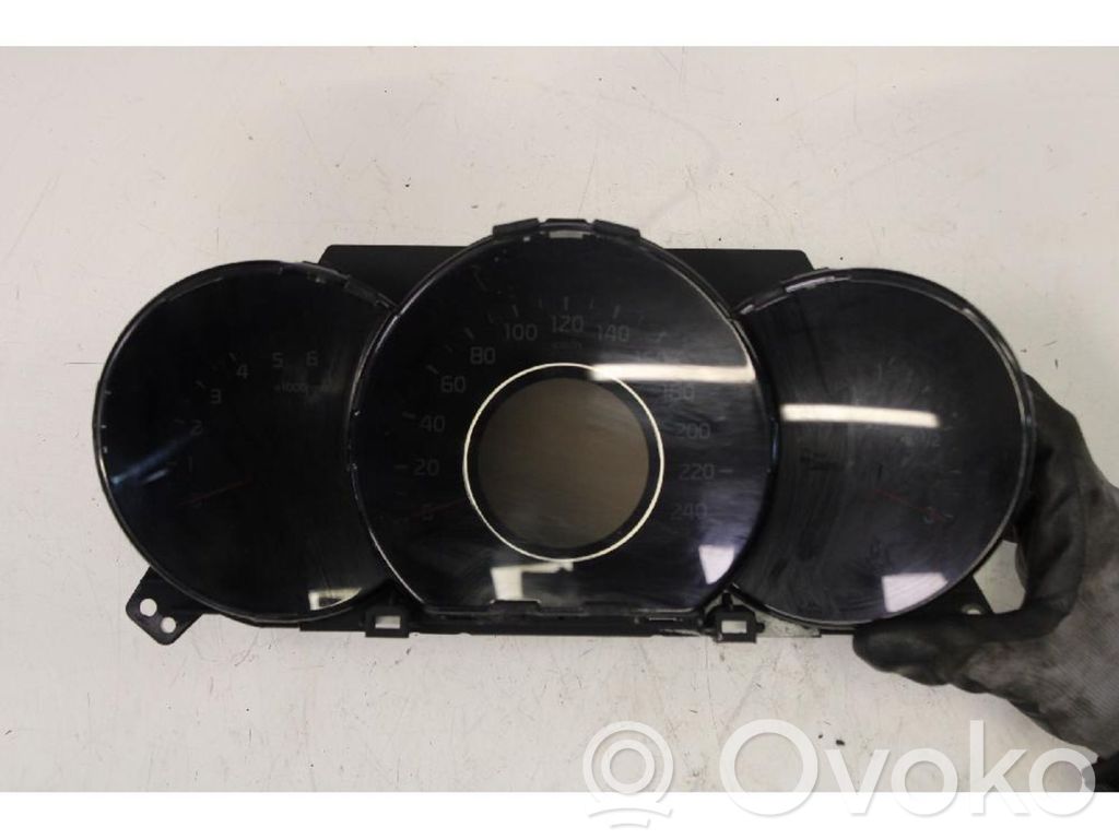 Geschwindigkeitsmesser Cockpit   94003A2330