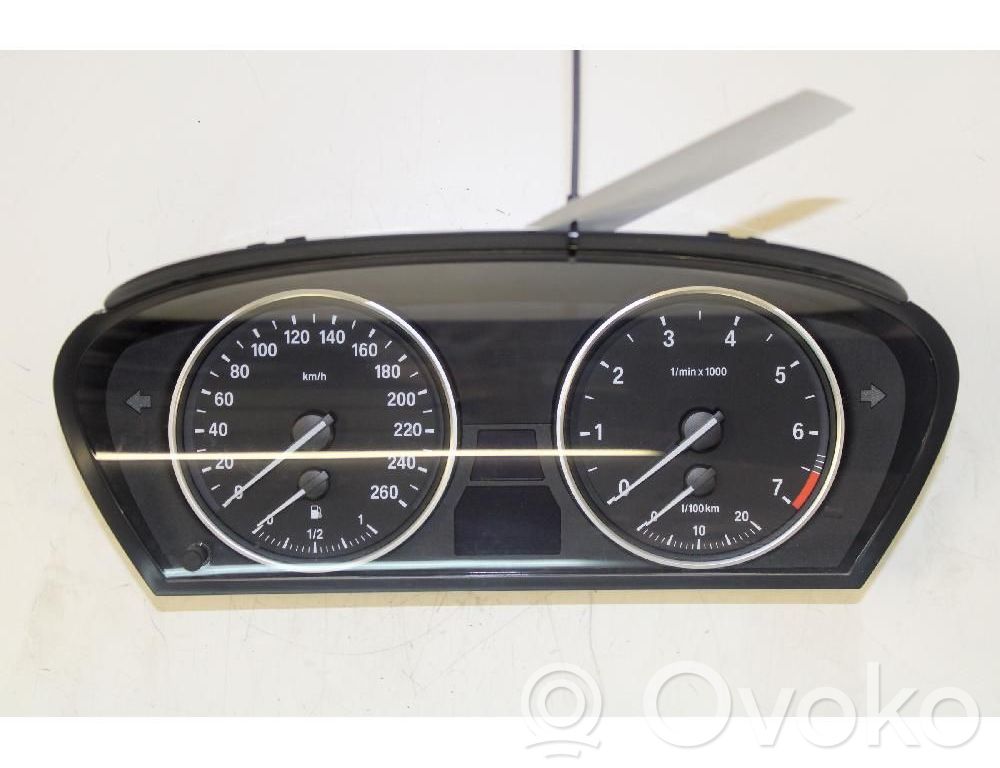 Compteur de vitesse tableau de bord   A2C53257079