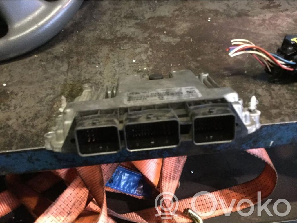Unidad de control/módulo de la inyección de combustible   0281012489,0660,1039S20136,1415,6BWH,6M5112A650CH,DZL7C
