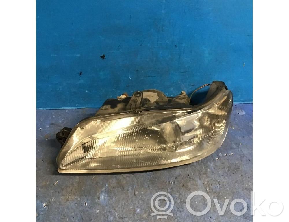 Peugeot 306 Faro/fanale