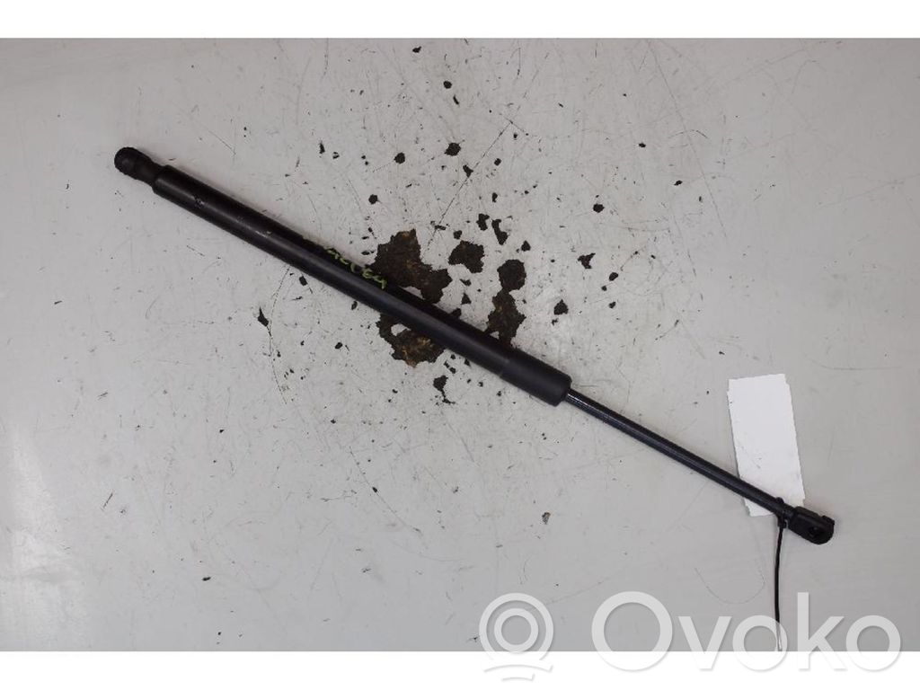 Rear window strut damper