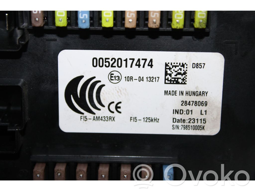 Módulo de fusible   0052017474