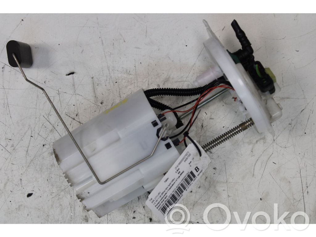 Fiat 500L Bomba interna de combustible 