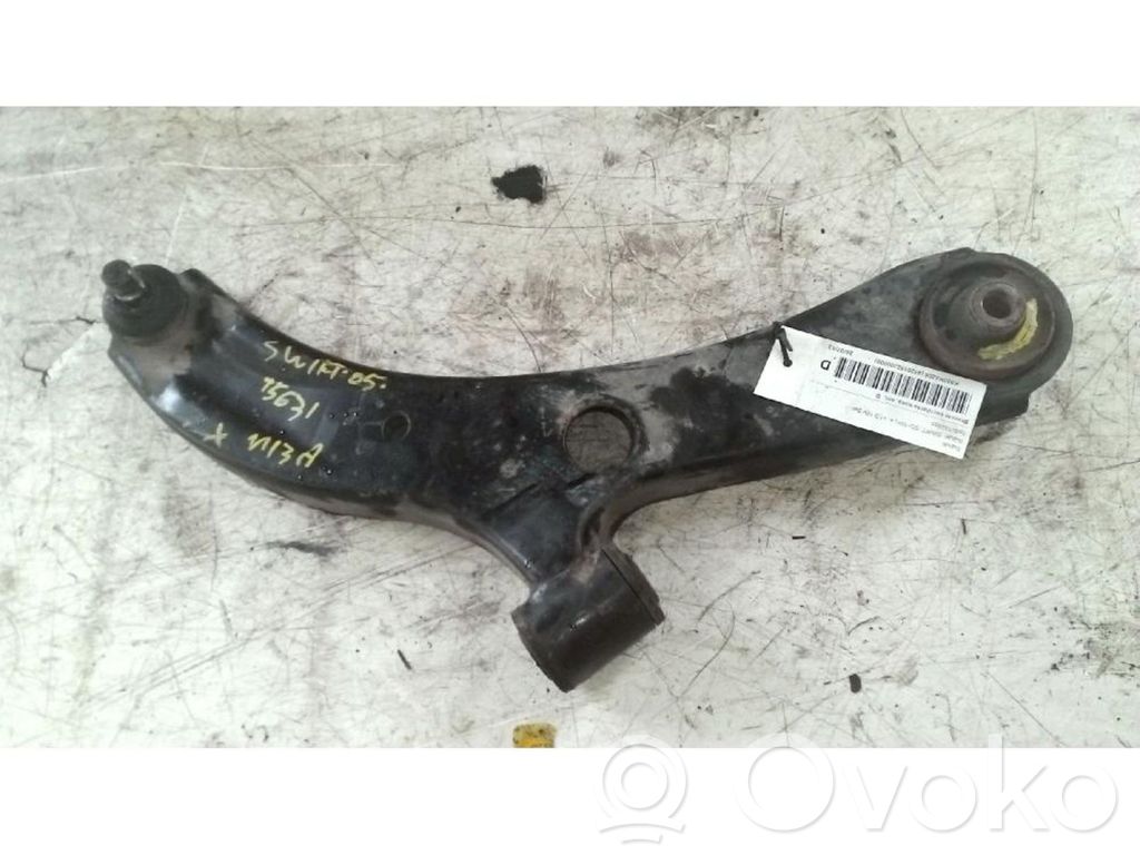 Suzuki Swift I Рычаг 