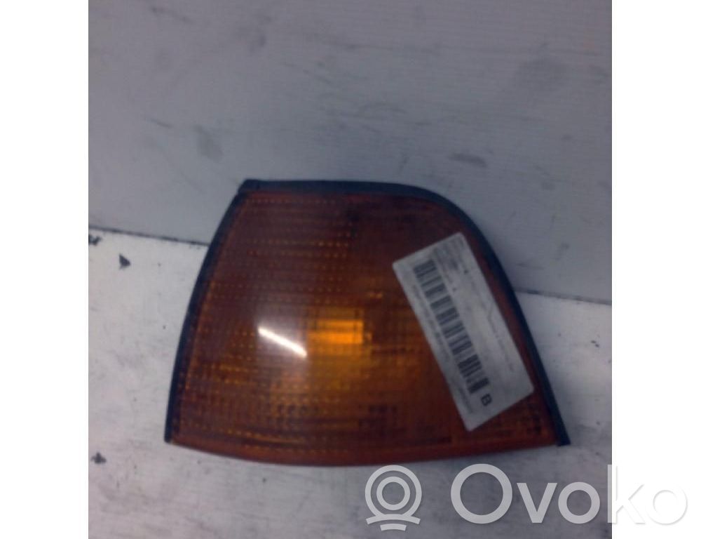 BMW 3 E36 Lampa przednia