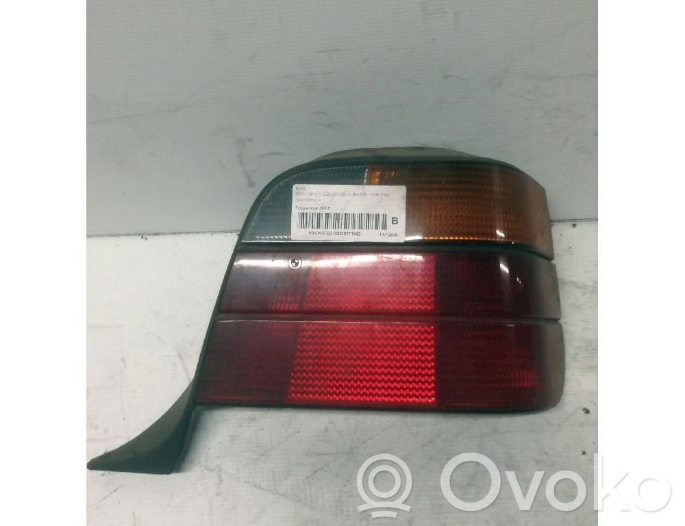 Luz trasera/de freno   63218371942