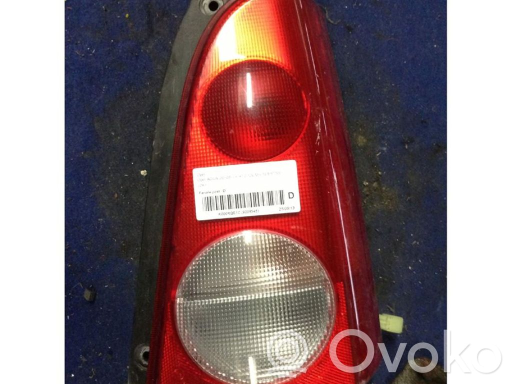 Opel Agila A Luci posteriori 