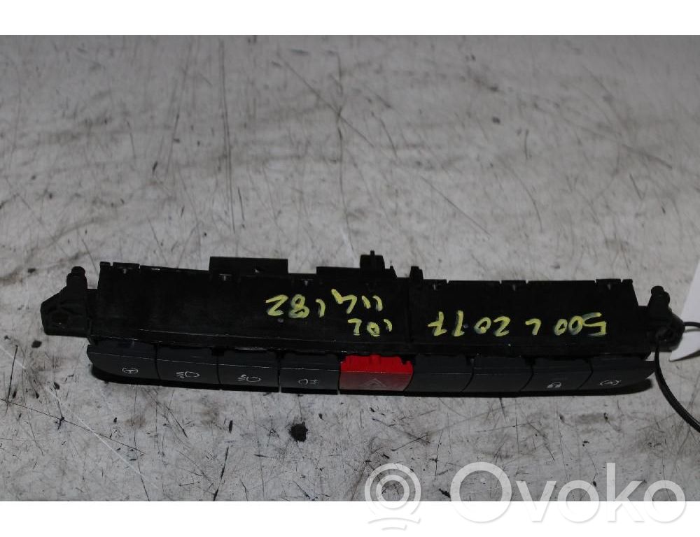 Fiat 500L Interruptor de control multifunción 