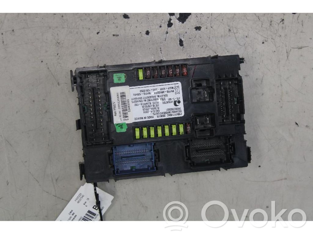 Jeep Compass Fuse module 