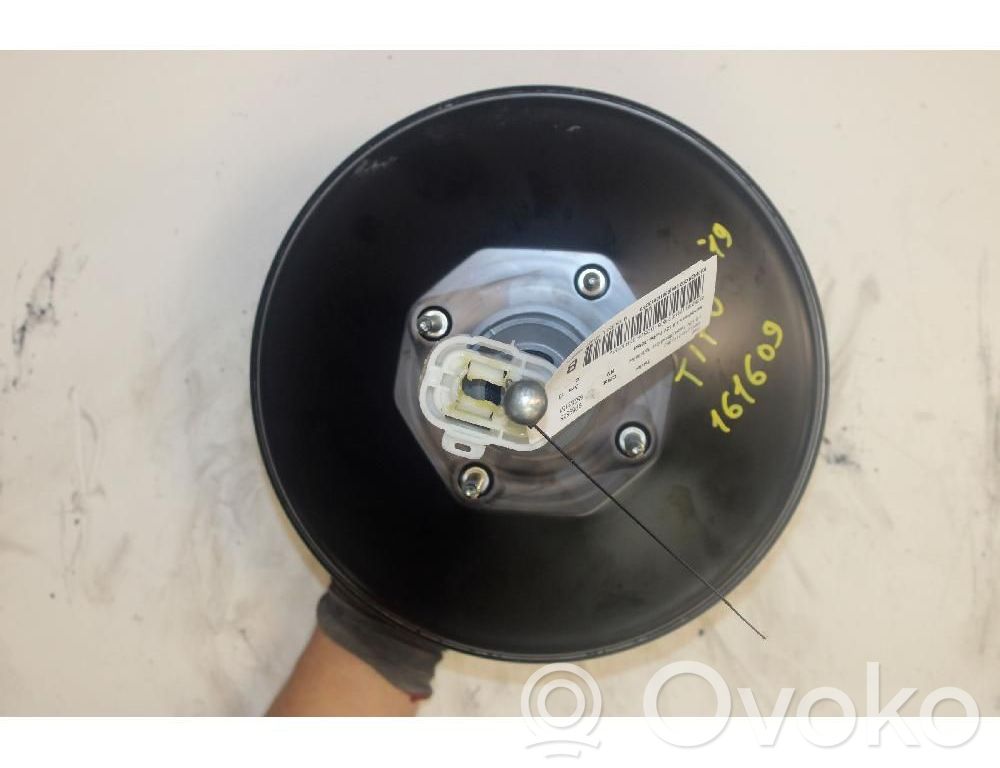 Wspomaganie hamulca   0204J0151V