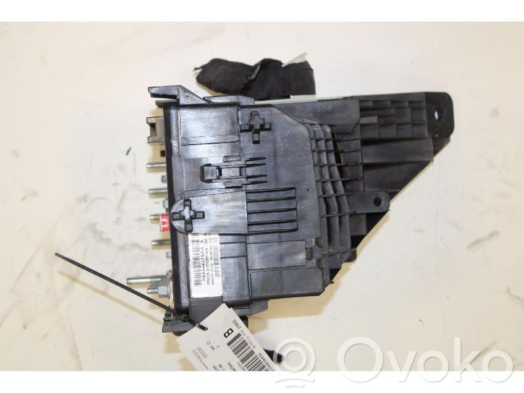 Jeep Compass Fuse module 