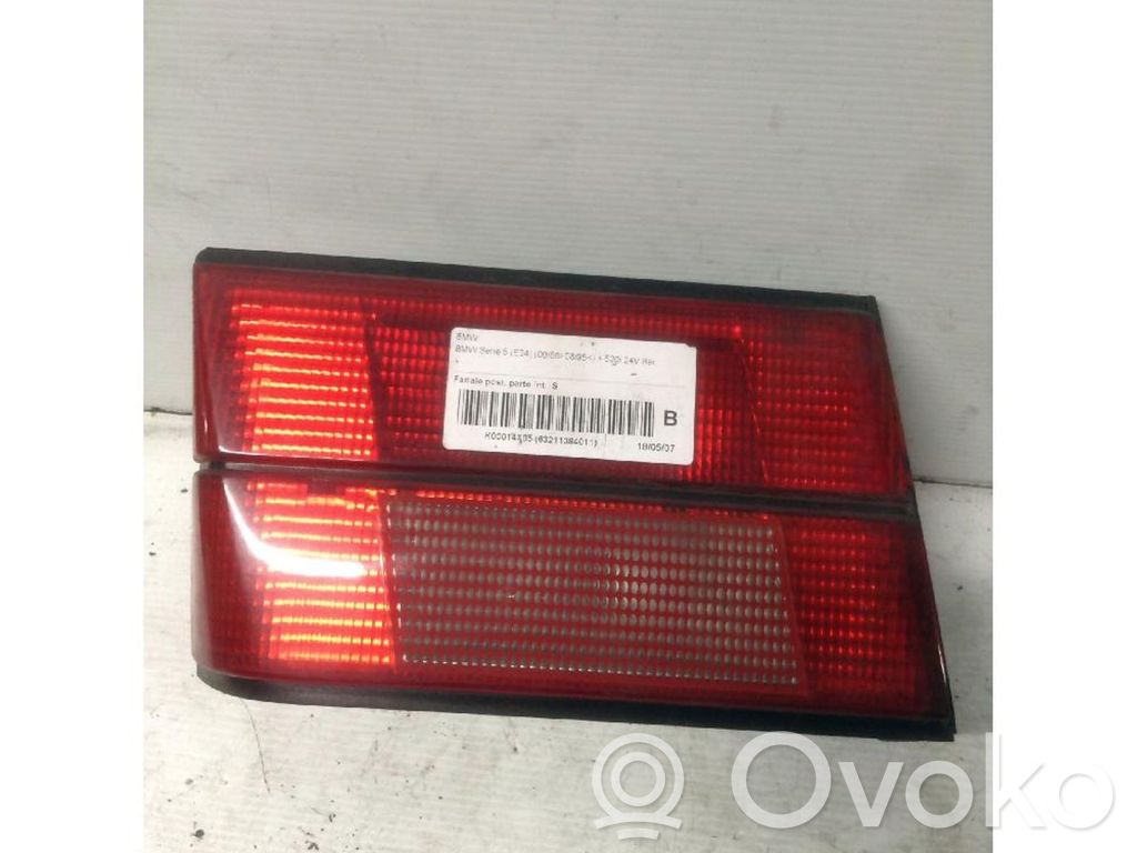 BMW 5 E34 Luci posteriori del portellone del bagagliaio 
