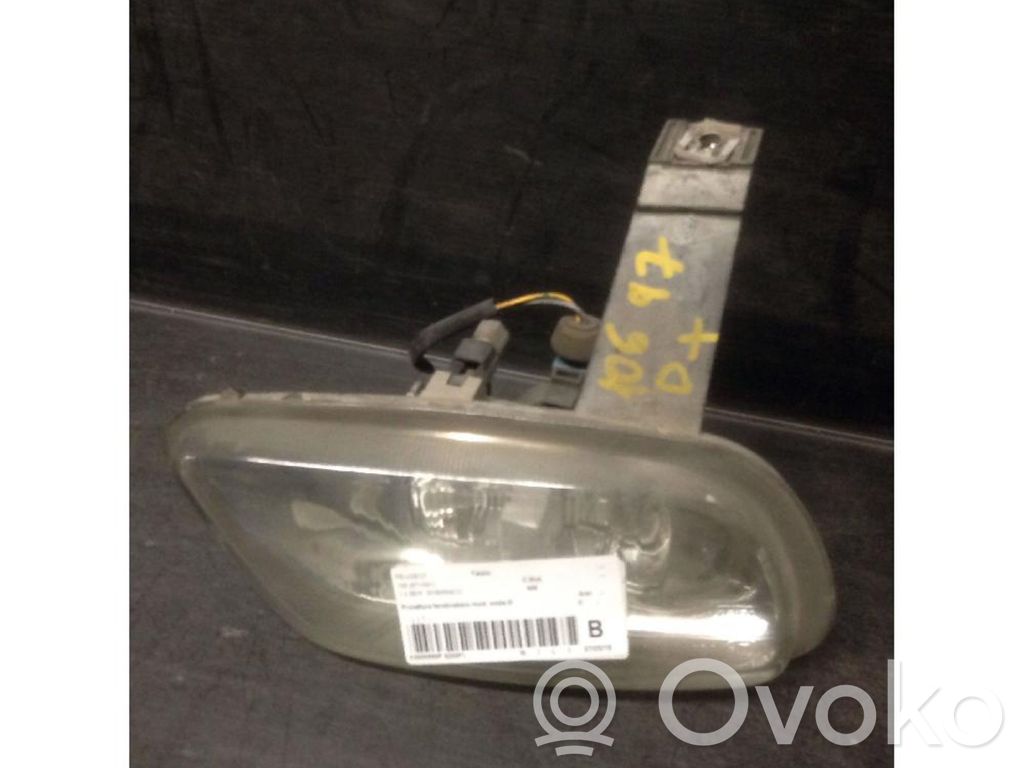Peugeot 106 Fendinebbia anteriore 